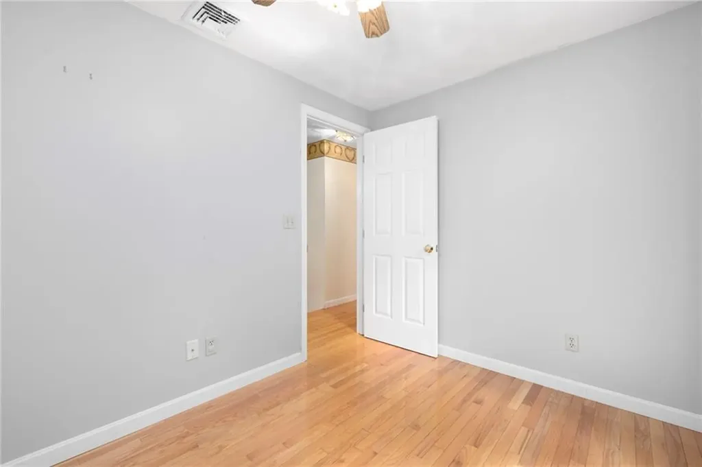 7 Crestwood Lane Lincoln RI 02865
