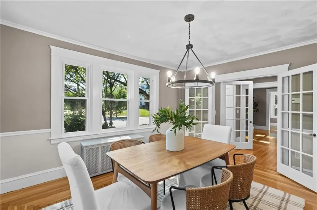 104 Gentian Avenue Providence RI 02908