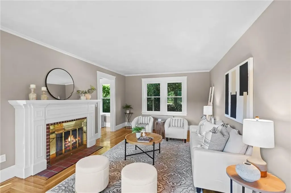 104 Gentian Avenue Providence RI 02908