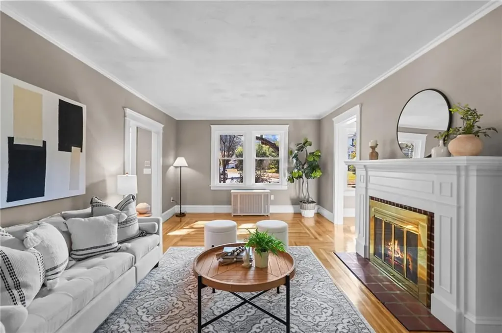 104 Gentian Avenue Providence RI 02908