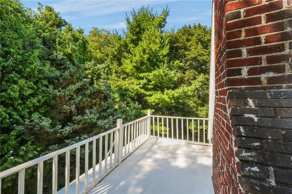 104 Gentian Avenue Providence RI 02908