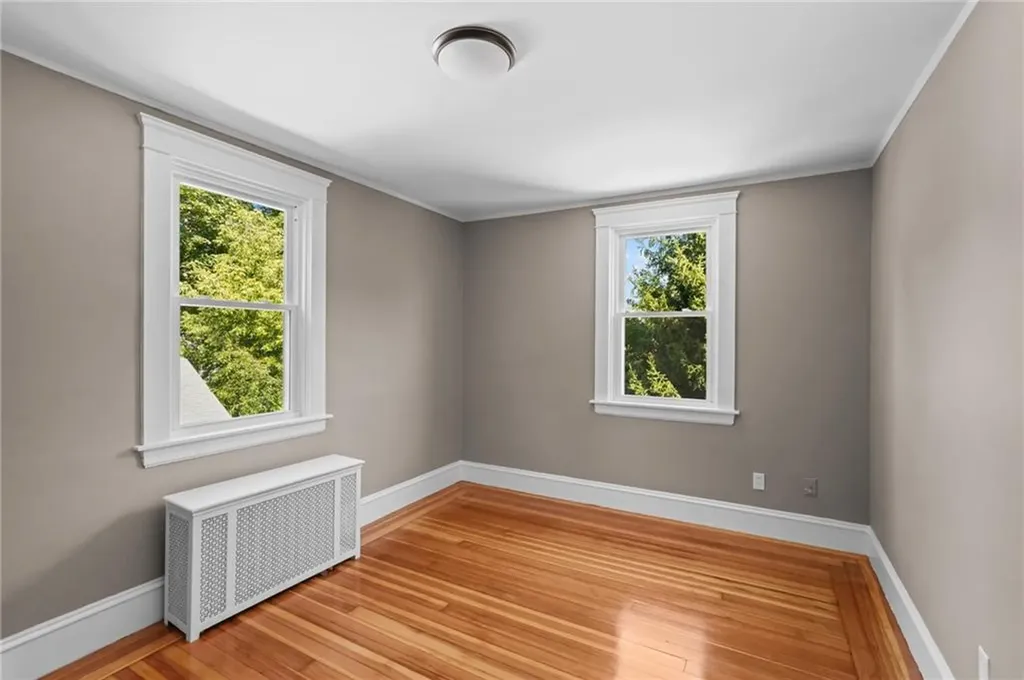 104 Gentian Avenue Providence RI 02908