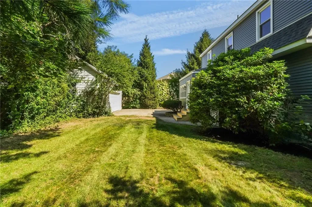 104 Gentian Avenue Providence RI 02908