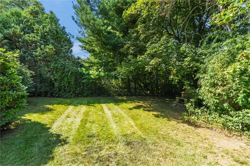 104 Gentian Avenue Providence RI 02908