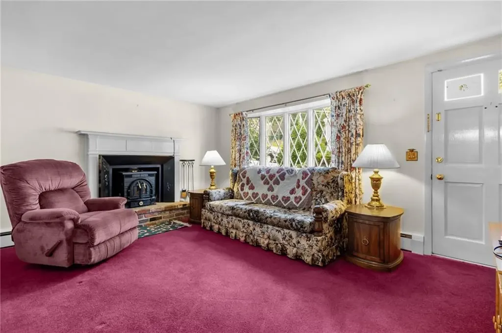 84 Carlson Drive Cumberland RI 02864