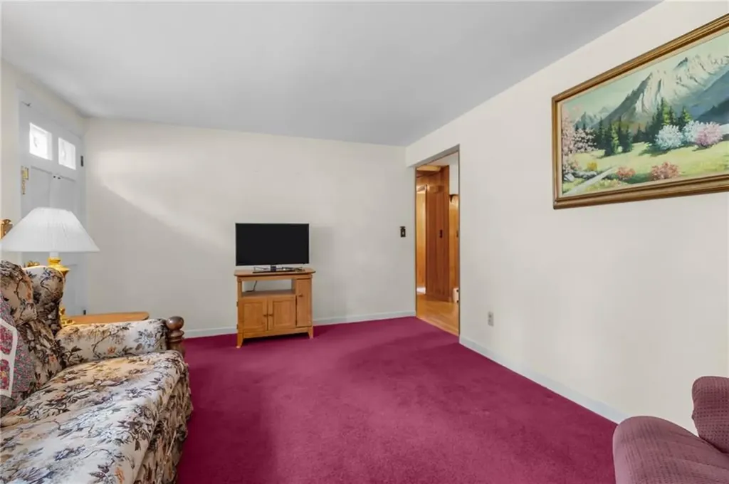 84 Carlson Drive Cumberland RI 02864