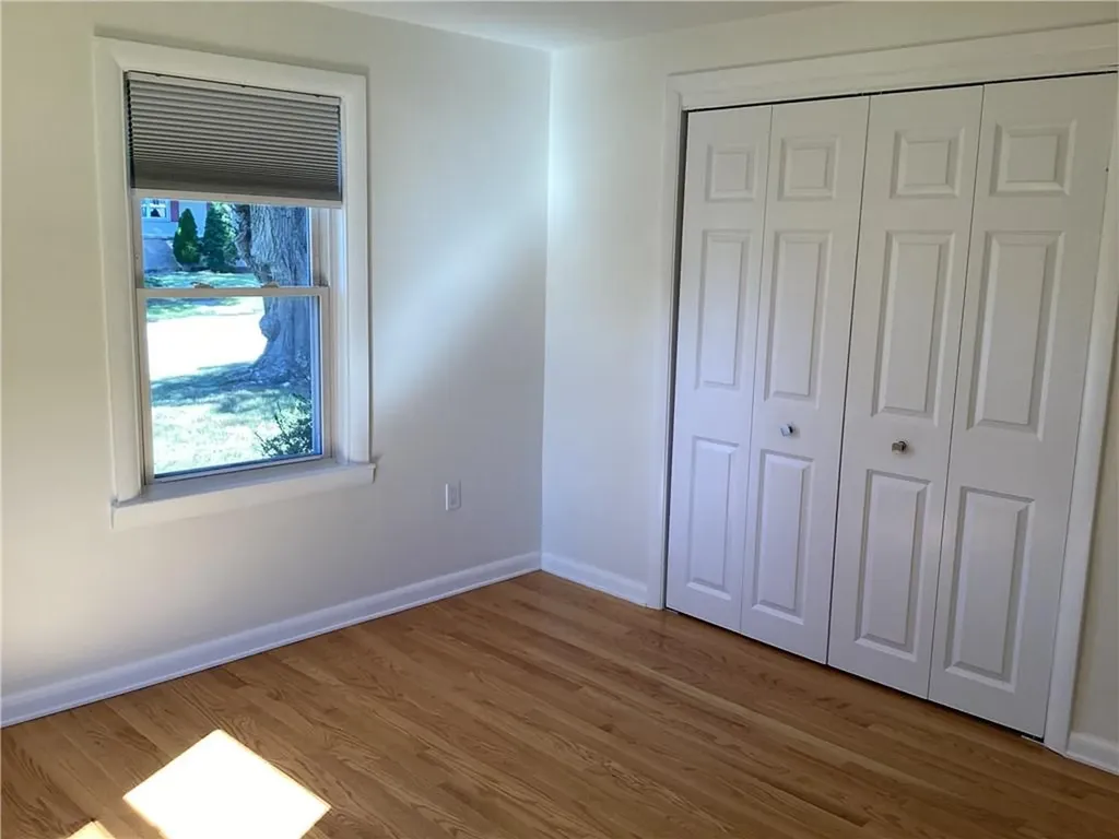 25 Fernbrook Drive Cranston RI 02920