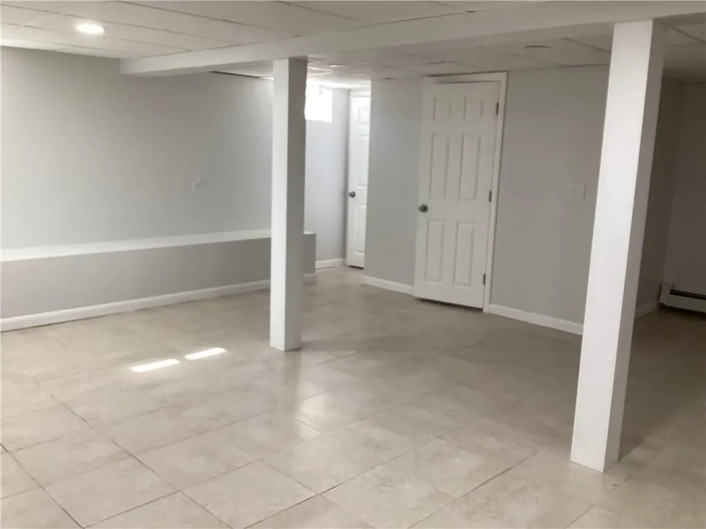 25 Fernbrook Drive Cranston RI 02920