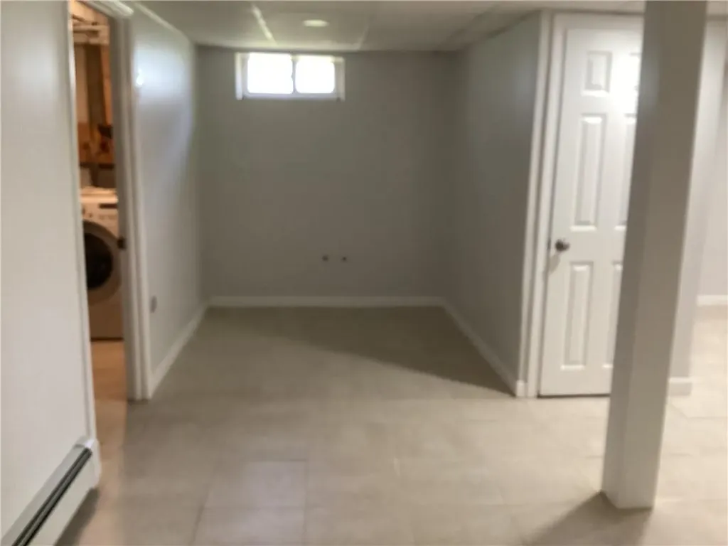 25 Fernbrook Drive Cranston RI 02920