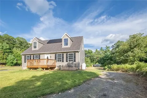 40 Hicks Way Scituate RI 02825