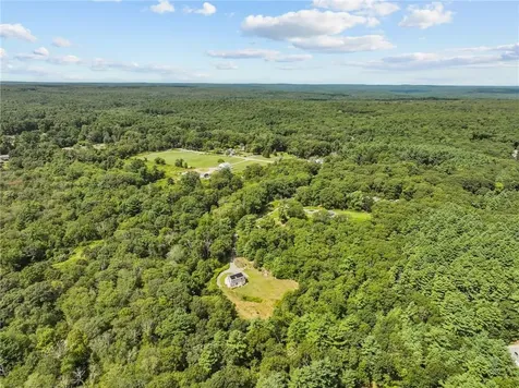 40 Hicks Way Scituate RI 02825