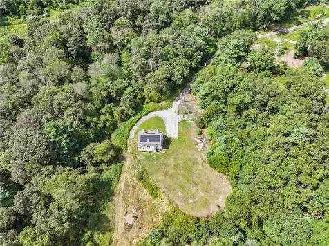 40 Hicks Way Scituate RI 02825