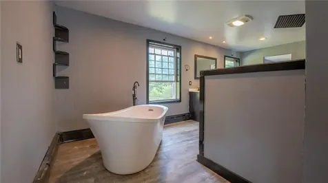 40 Hicks Way Scituate RI 02825