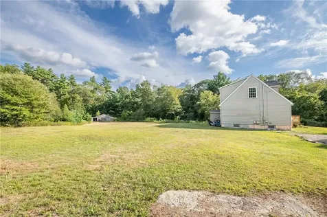 40 Hicks Way Scituate RI 02825