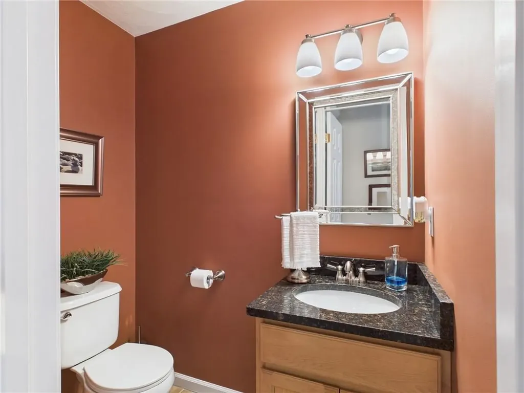 53 Rocky Brook Way South Kingstown RI 02879