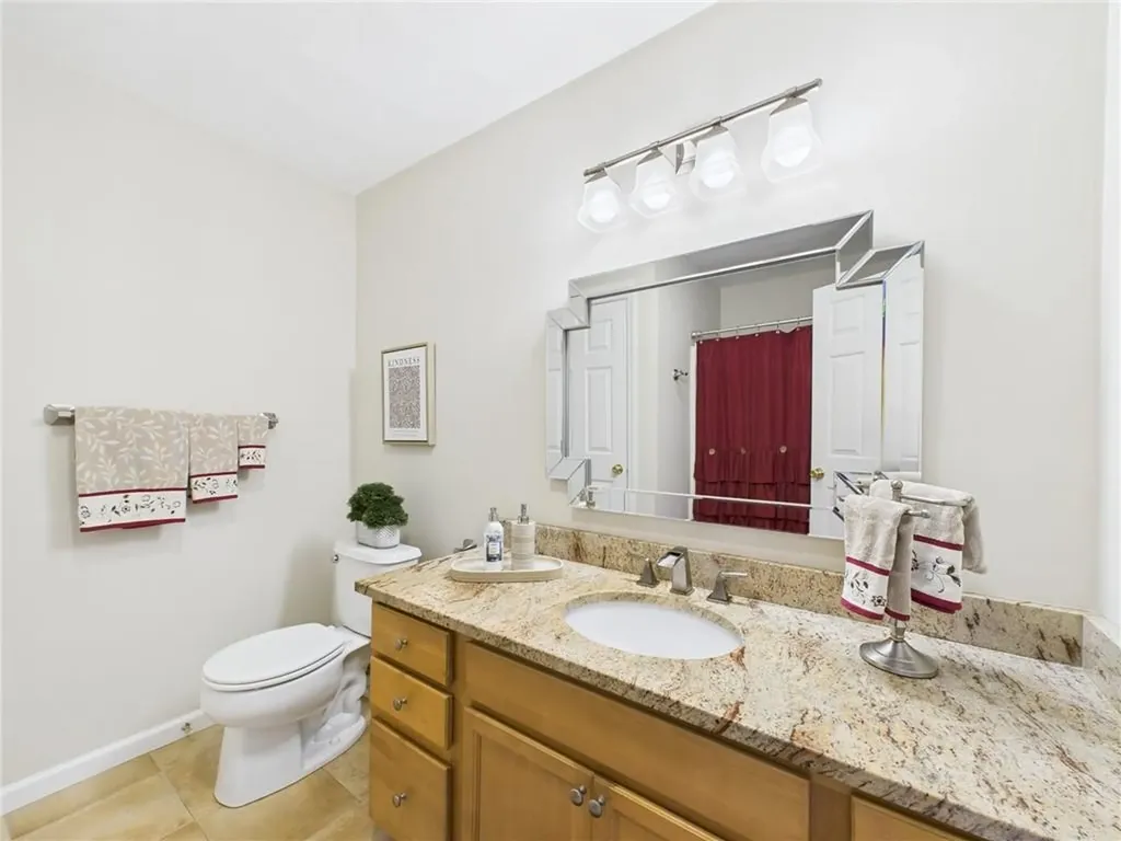 53 Rocky Brook Way South Kingstown RI 02879