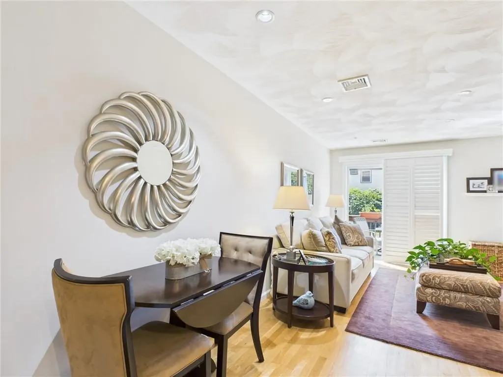 53 Rocky Brook Way South Kingstown RI 02879