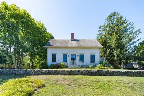 73 Stone Church Road Little Compton RI 02837