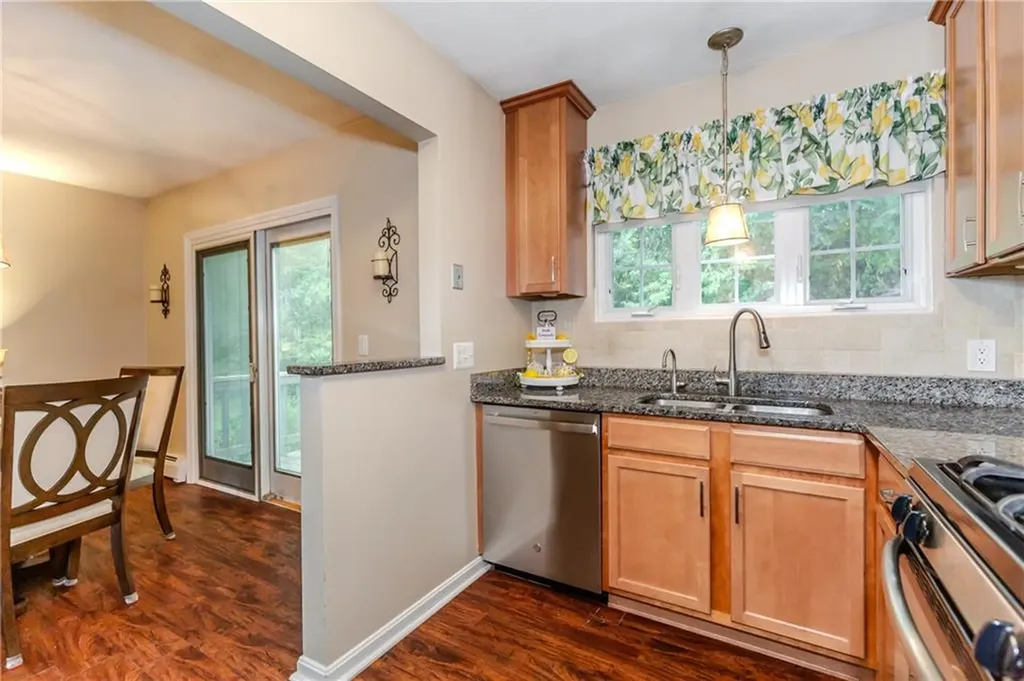 25 Venturi Green North Providence RI 02904