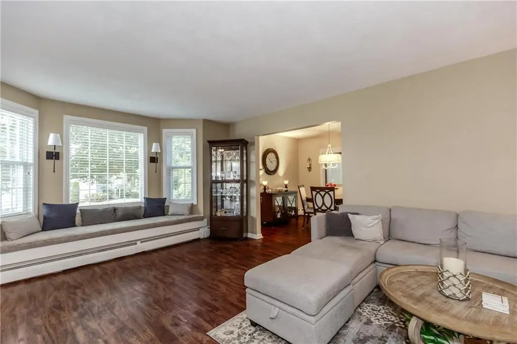 25 Venturi Green North Providence RI 02904