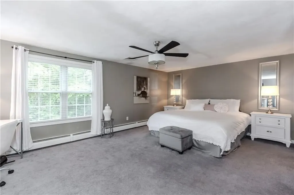 25 Venturi Green North Providence RI 02904