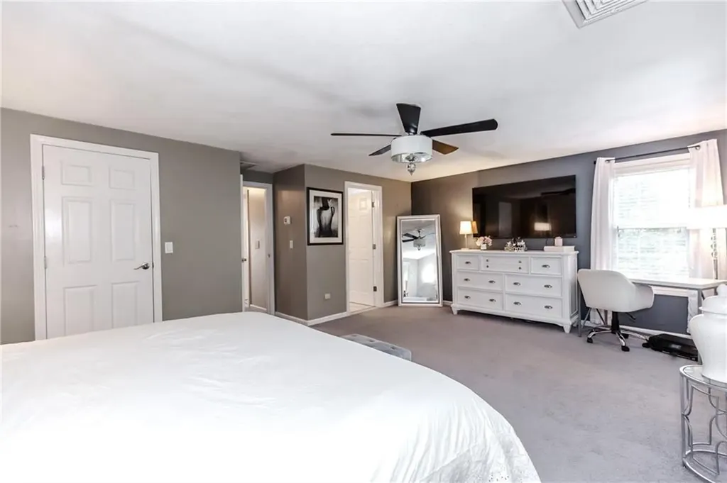 25 Venturi Green North Providence RI 02904