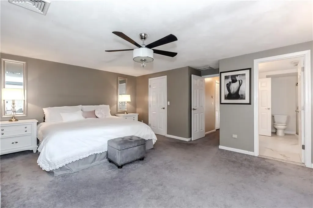 25 Venturi Green North Providence RI 02904