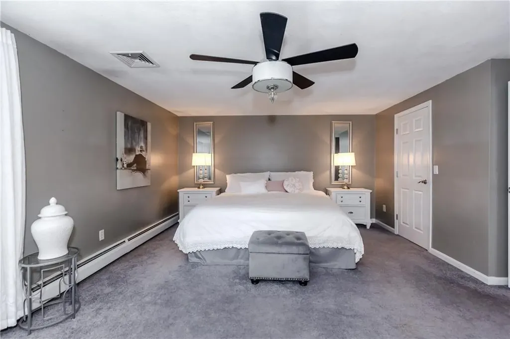 25 Venturi Green North Providence RI 02904