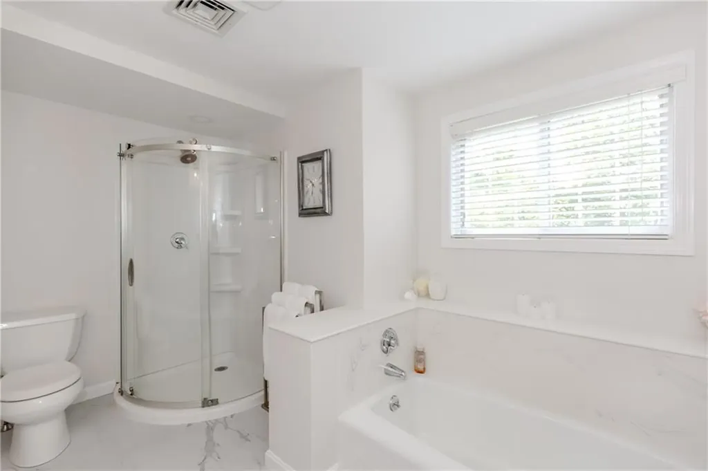 25 Venturi Green North Providence RI 02904