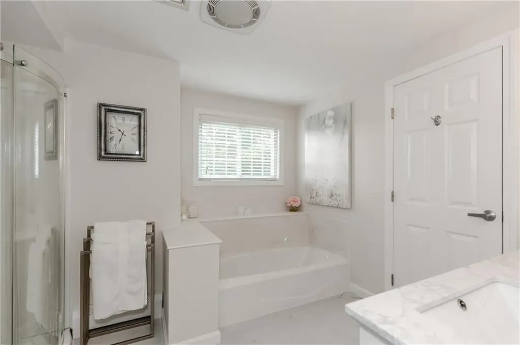 25 Venturi Green North Providence RI 02904