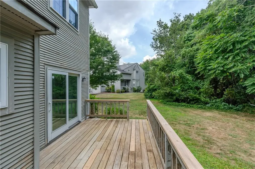 25 Venturi Green North Providence RI 02904