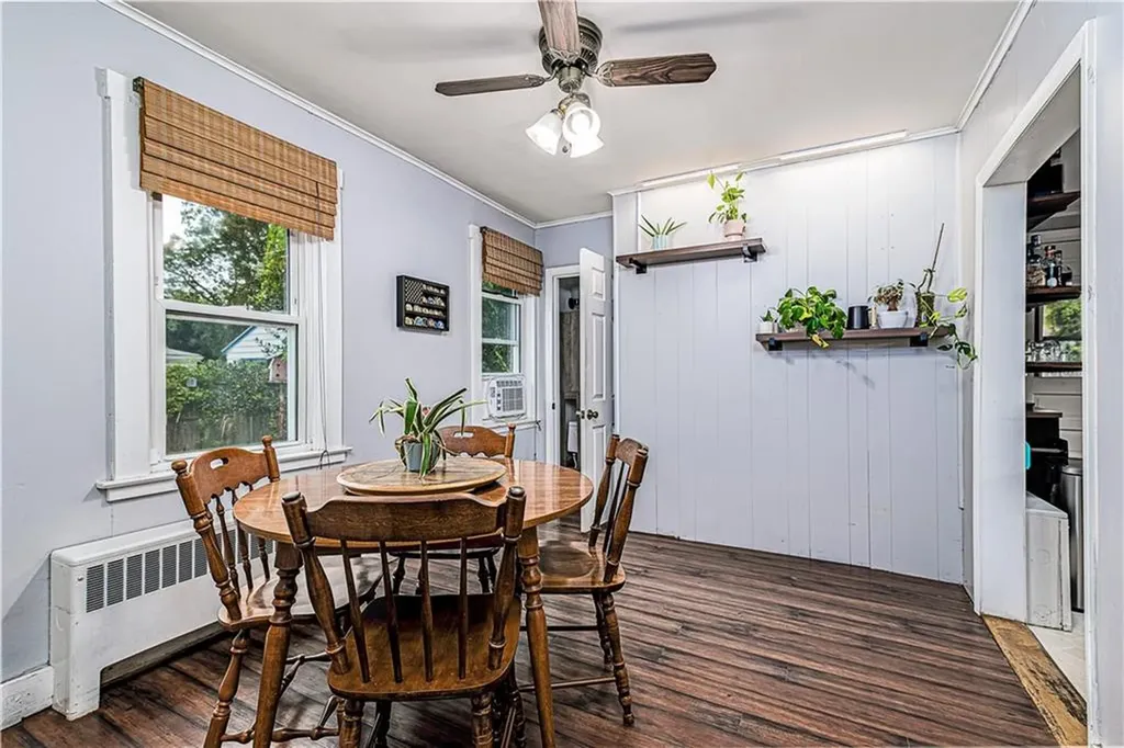 28 Bakers Creek Road Warwick RI 02886