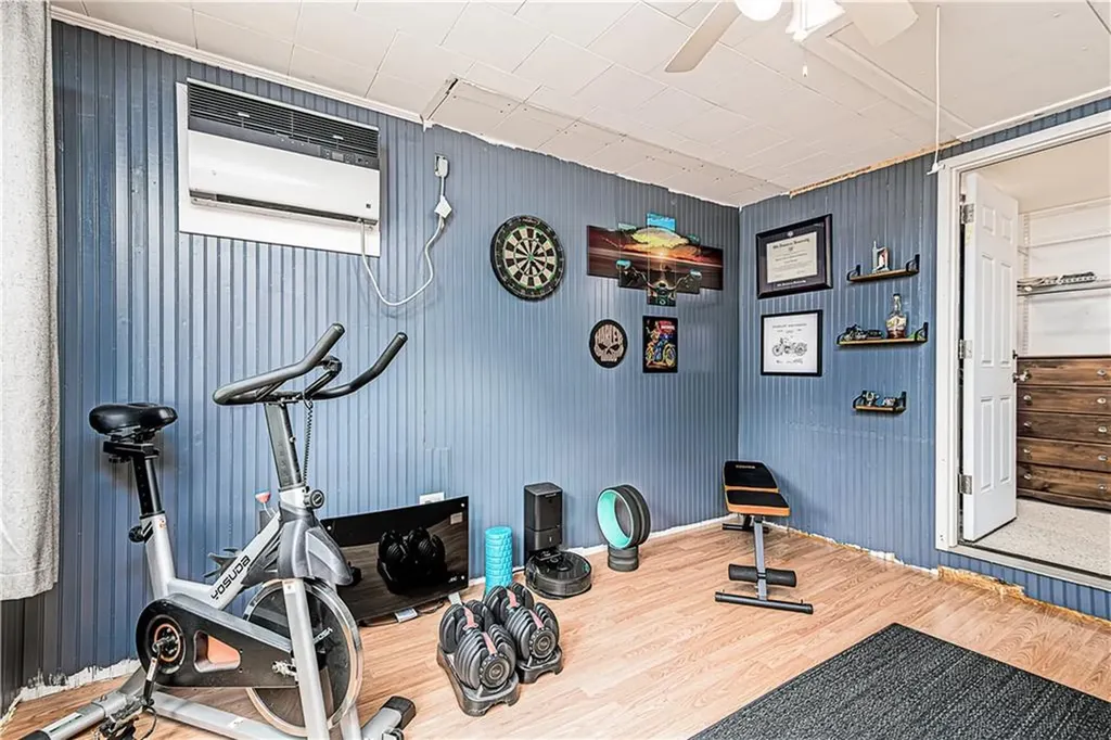 28 Bakers Creek Road Warwick RI 02886