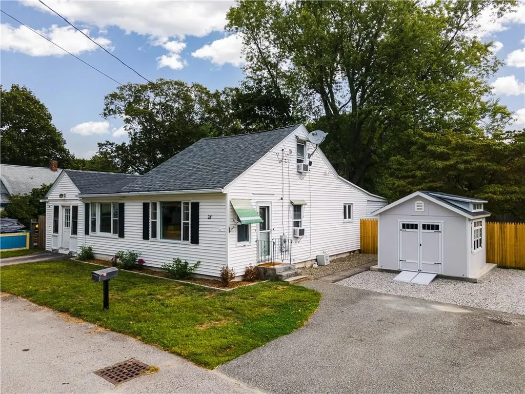 28 Bakers Creek Road Warwick RI 02886
