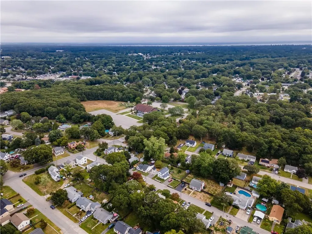 28 Bakers Creek Road Warwick RI 02886