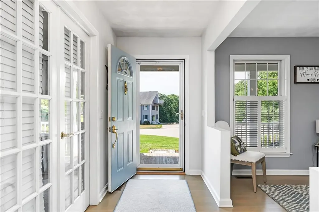 11 Hamilton Road Westerly RI 02891
