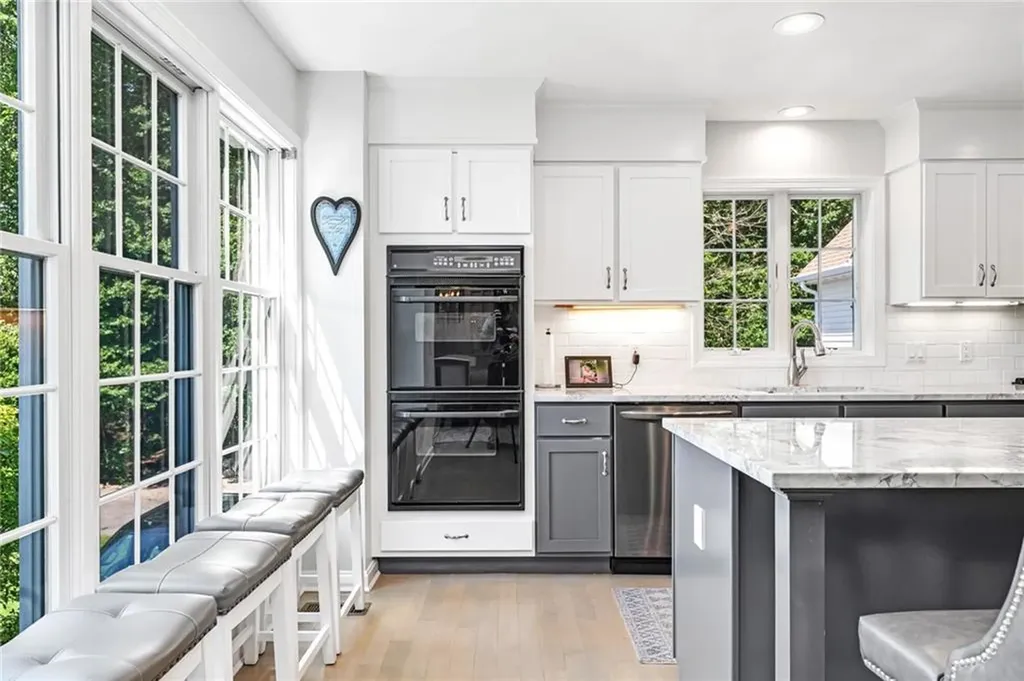 11 Hamilton Road Westerly RI 02891