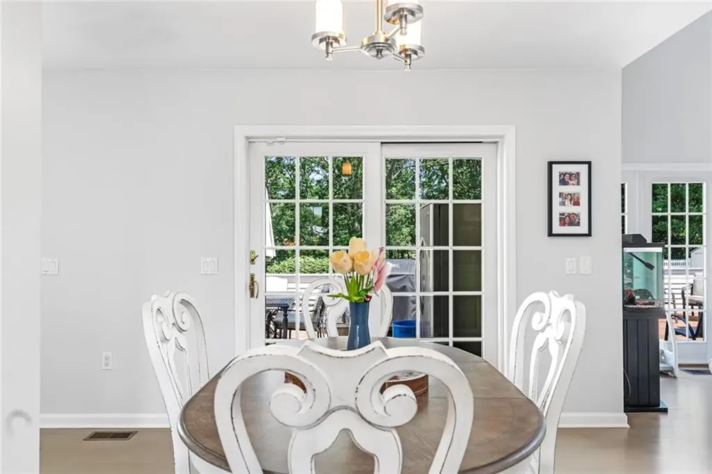 11 Hamilton Road Westerly RI 02891