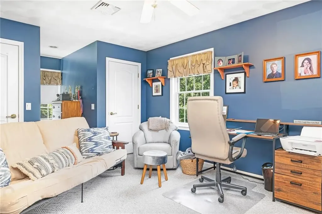 11 Hamilton Road Westerly RI 02891