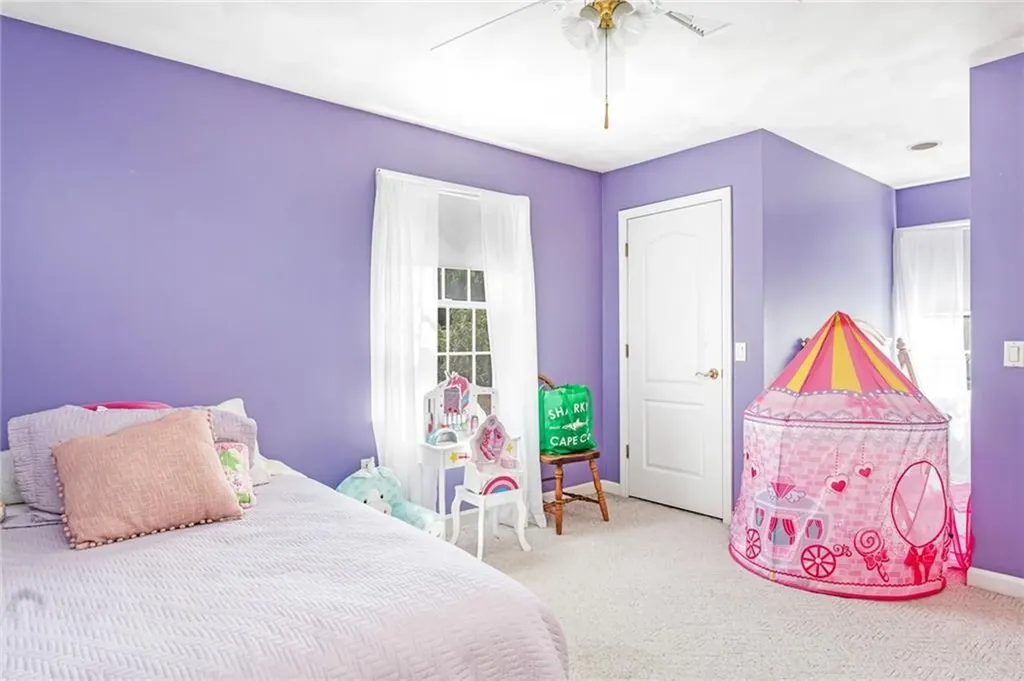 11 Hamilton Road Westerly RI 02891