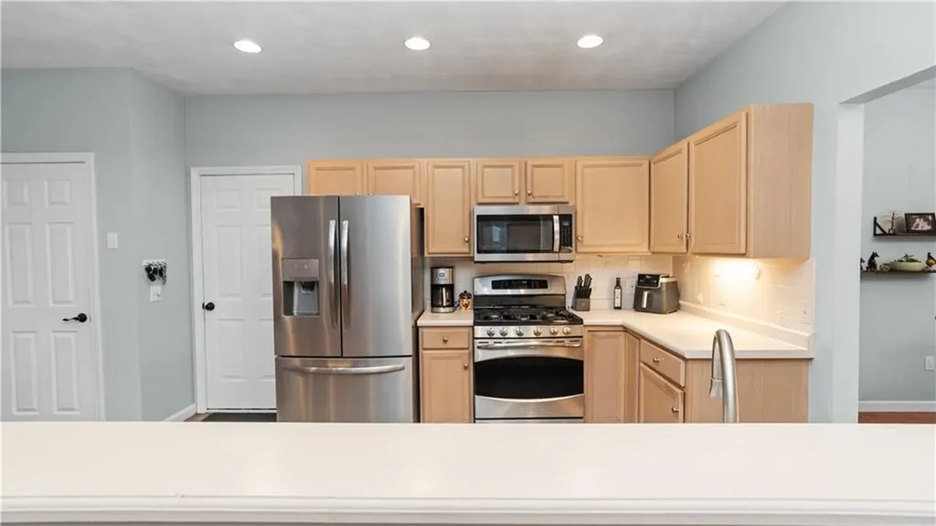 45 Cobblestone Terrace Coventry RI 02816