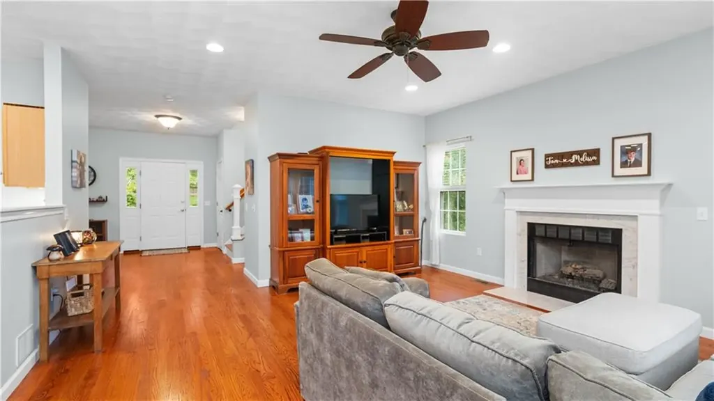 45 Cobblestone Terrace Coventry RI 02816