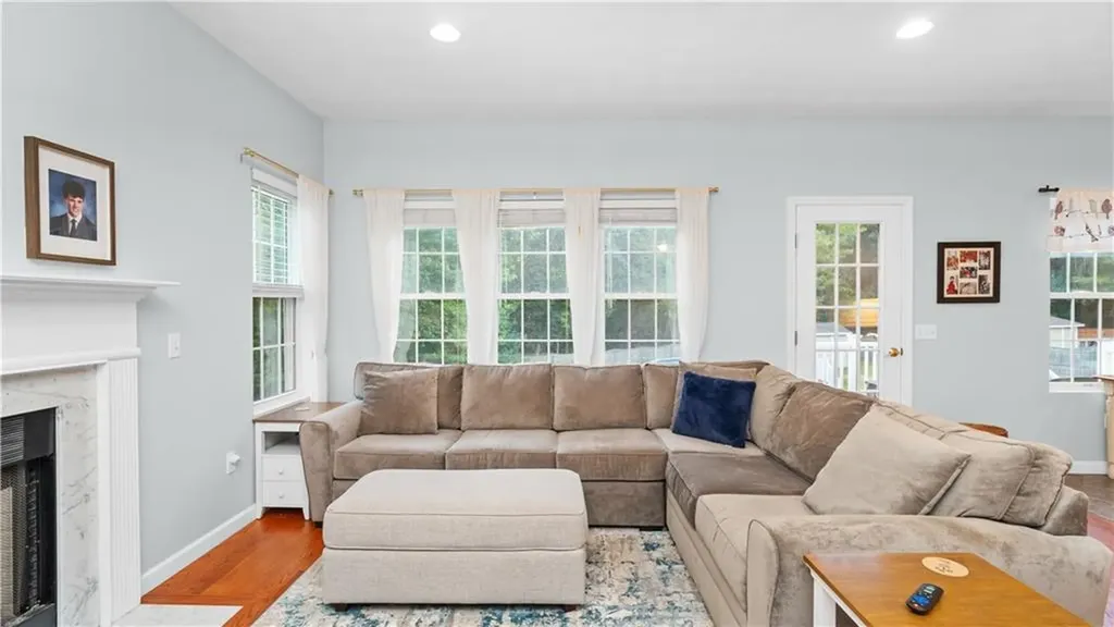 45 Cobblestone Terrace Coventry RI 02816