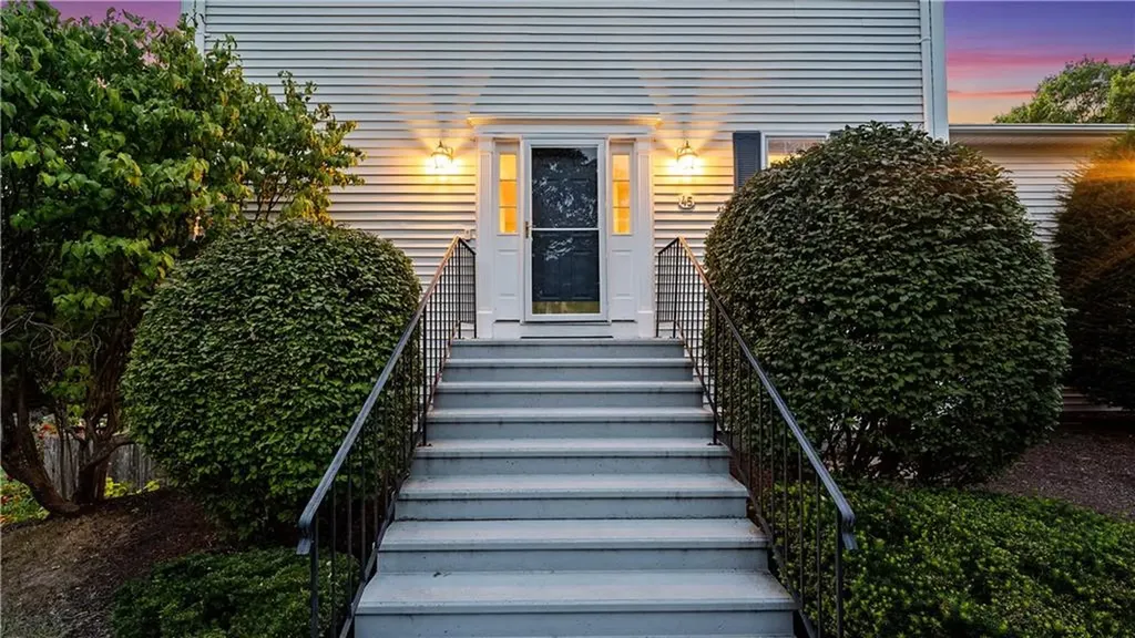 45 Cobblestone Terrace Coventry RI 02816