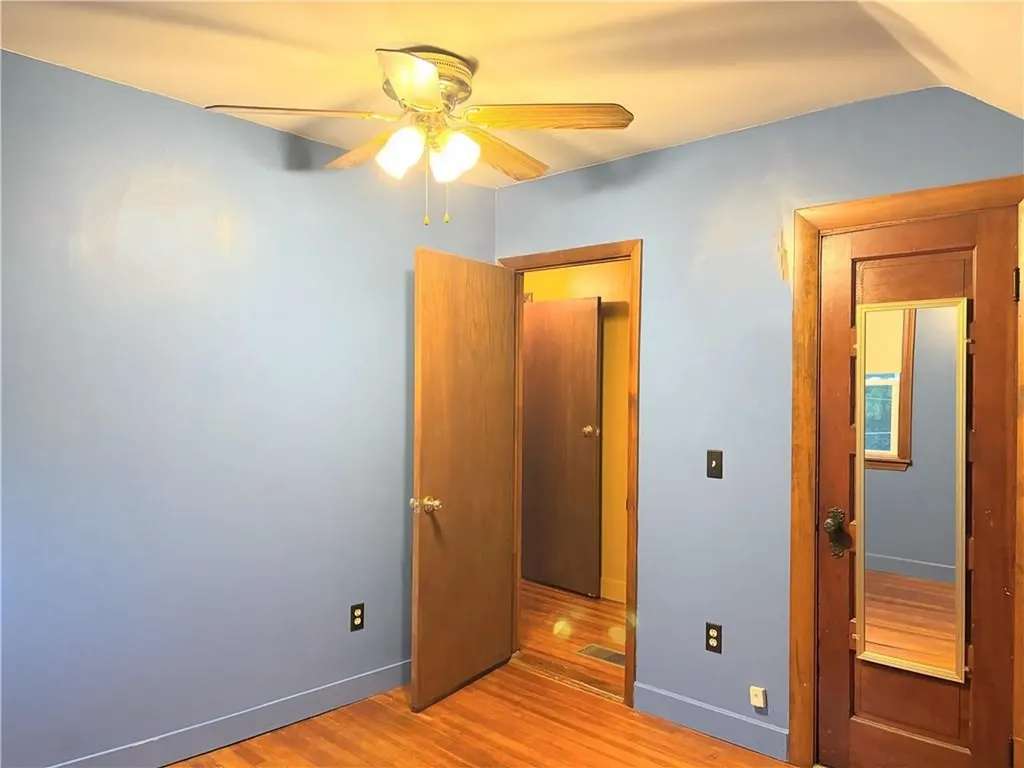164 Bay Spring Avenue Barrington RI 02806
