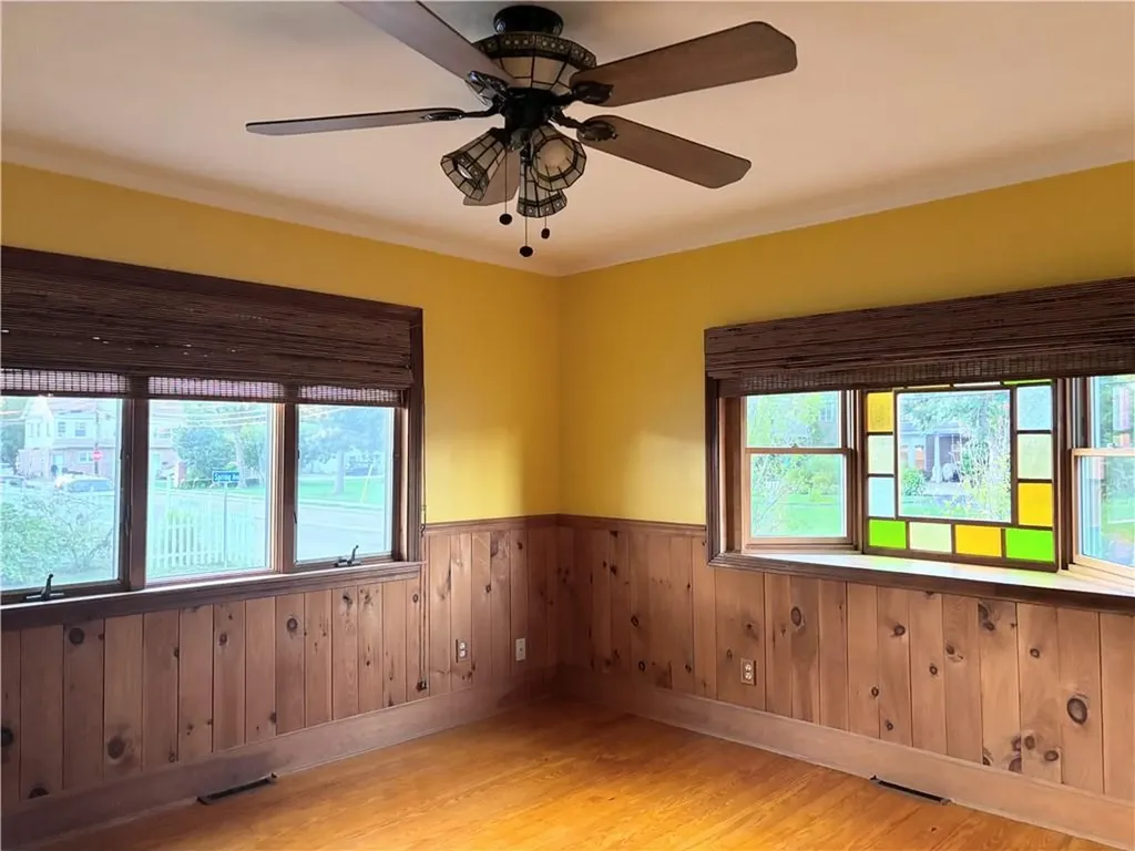 164 Bay Spring Avenue Barrington RI 02806