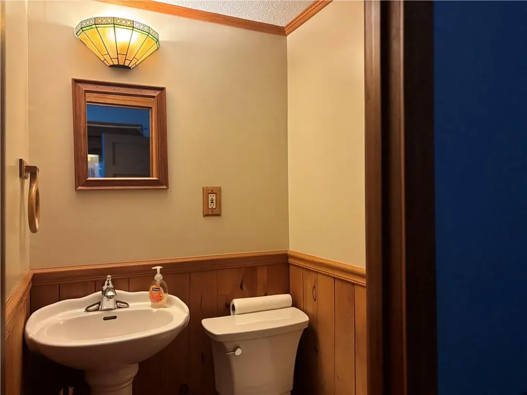 164 Bay Spring Avenue Barrington RI 02806