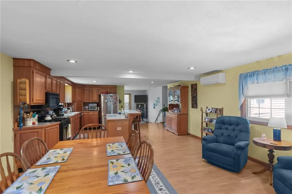 26 Lloyd Drive Coventry RI 02816