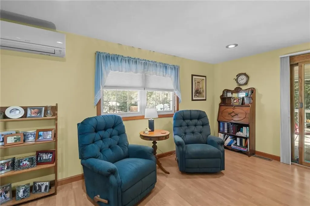 26 Lloyd Drive Coventry RI 02816