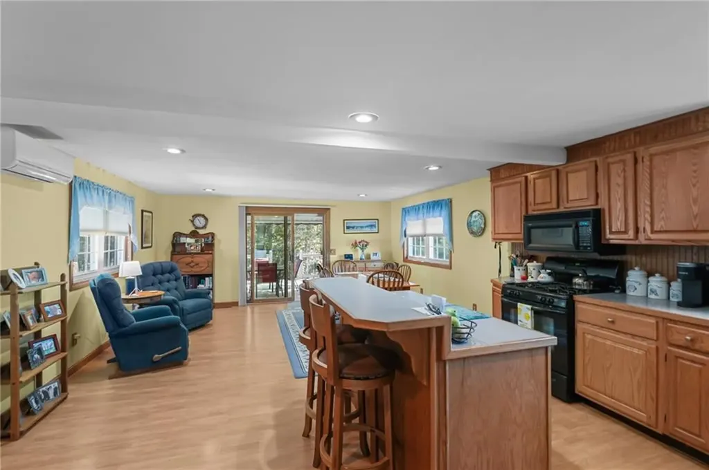 26 Lloyd Drive Coventry RI 02816